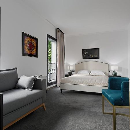 The Square Hotel كلوج-نابوكا المظهر الخارجي الصورة